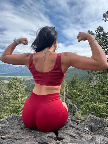 Full leaked Freeraynarose private onlyfans photo