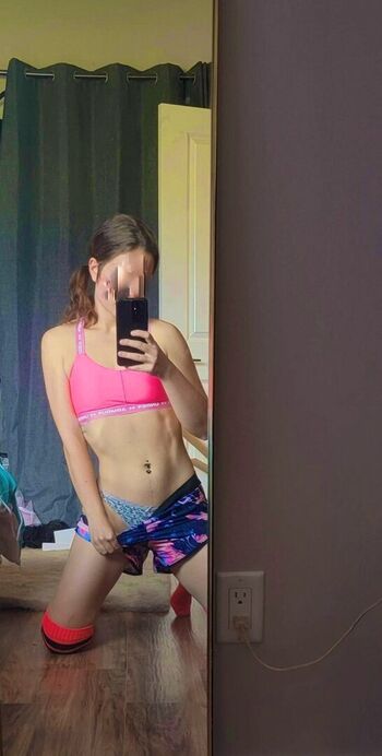 Full leaked Freeusegween private onlyfans photo