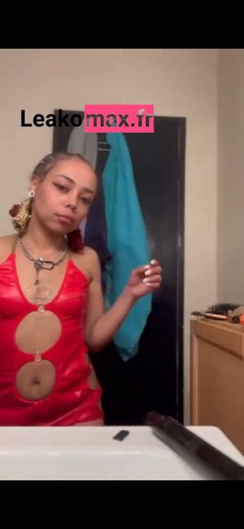 Full leaked Frenchrapqueen private onlyfans photo