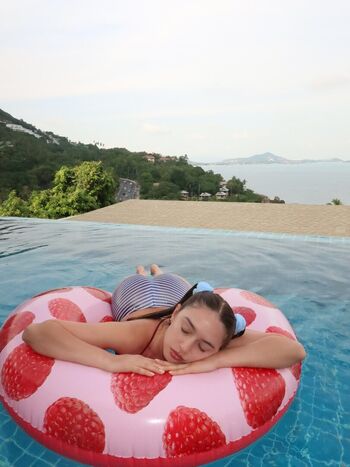 Full leaked Frend baby private onlyfans photo