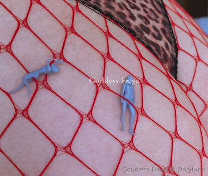Full leaked Freyas kingdom private onlyfans photo