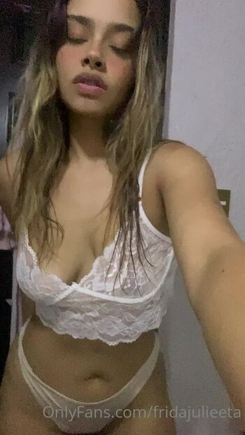 Full leaked Frida julieta page private onlyfans photo