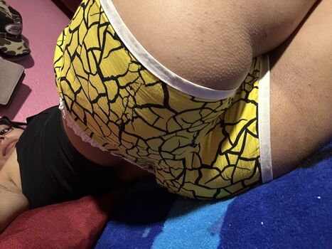 Full leaked Fritaliciouss private onlyfans photo
