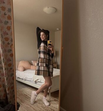 Full leaked Frivolousfox asmr page private onlyfans photo