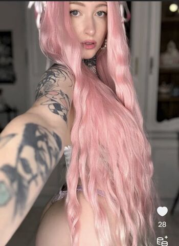 Full leaked Frizzycut private onlyfans photo