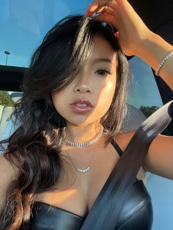 Full leaked Fruitypoppin private onlyfans photo