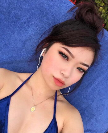 Full leaked Fruitypoppin private onlyfans photo