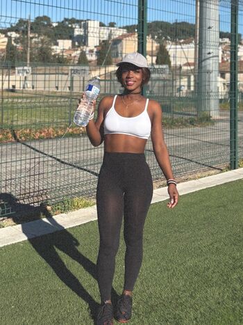 Full leaked Fsemelagne page private onlyfans photo