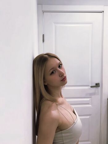 Full leaked Fumikofarhat private onlyfans photo