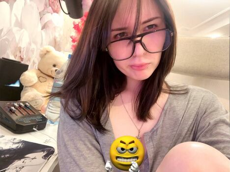 Full leaked Fumimochi private onlyfans photo