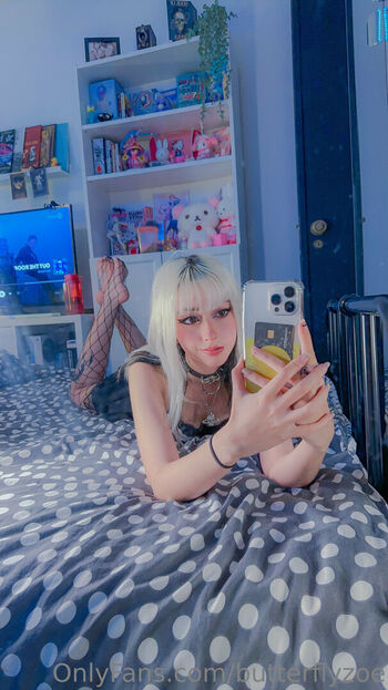 Full leaked Fvckzoe private onlyfans photo
