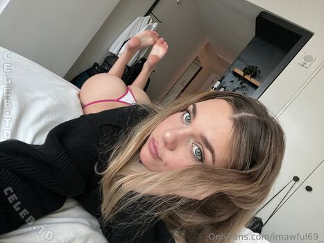 Full leaked Gabbie carter  page private onlyfans photo