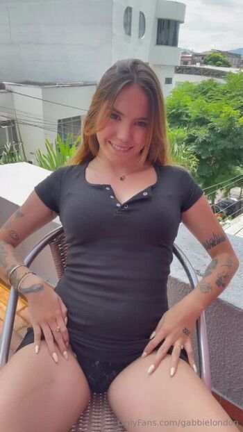 Full leaked Gabbielondon private onlyfans photo