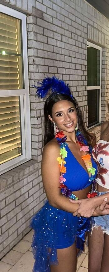 Full leaked Gabby gray private onlyfans photo