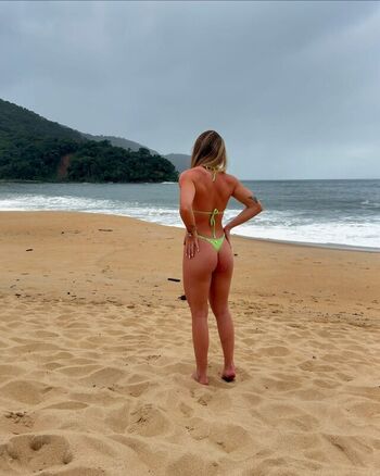 Full leaked Gabi amaral page private onlyfans photo