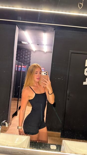 Full leaked Gabi amaral page private onlyfans photo