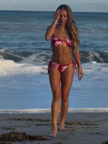 Full leaked Gabi butler private onlyfans photo