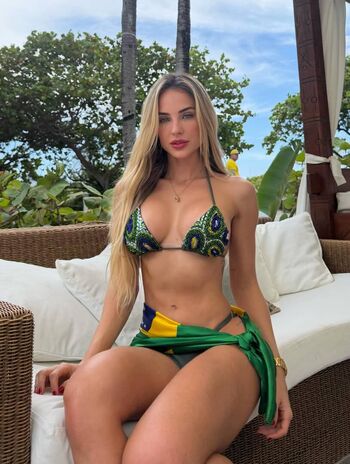 Full leaked Gabi martins page private onlyfans photo