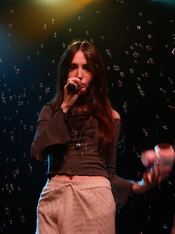 Gabriela bee