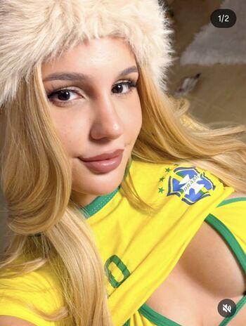 Full leaked Gabriela dutra private onlyfans photo