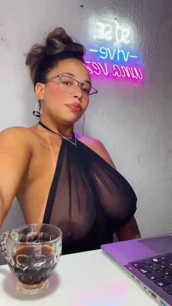 Full leaked Gabriela goes private onlyfans photo
