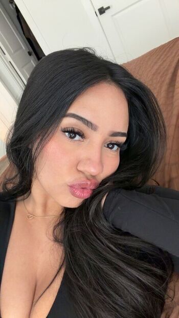 Full leaked Gabrielitaa private onlyfans photo