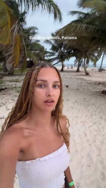 Full leaked Gabriella laws private onlyfans photo