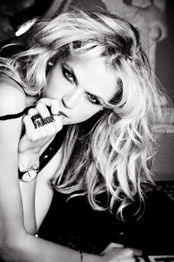 Gabriella Wilde 