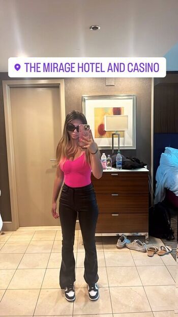 Full leaked Gaby zola page private onlyfans photo