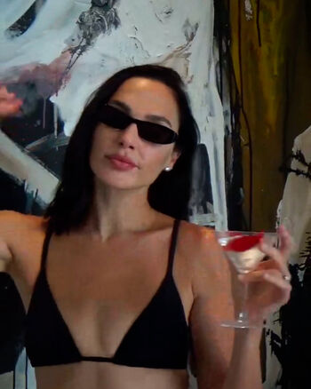 Full leaked Gal gadot page private onlyfans photo