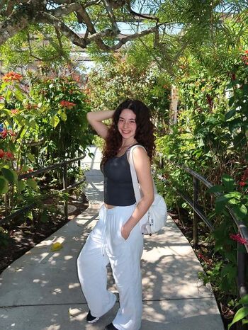 Full leaked Gal gool private onlyfans photo
