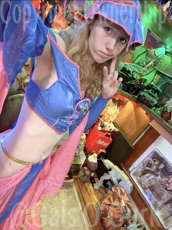 Full leaked Galsgurk private onlyfans photo