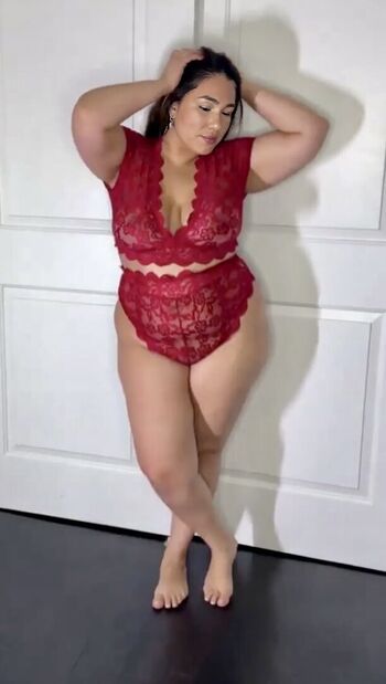Full leaked Gapeachpawgmilf private onlyfans photo