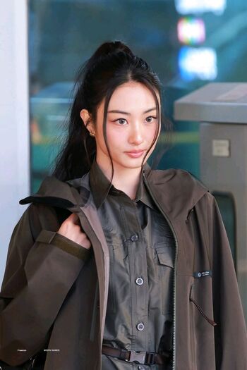 Full leaked Gawon page private onlyfans photo