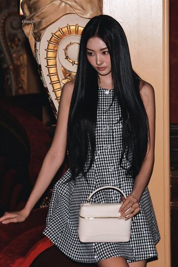 Full leaked Gawon page private onlyfans photo