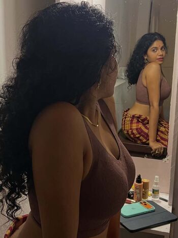 Full leaked Gayathri ajith private onlyfans photo