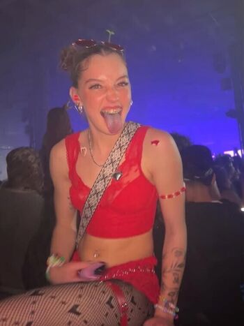 Full leaked Gbawls private onlyfans photo