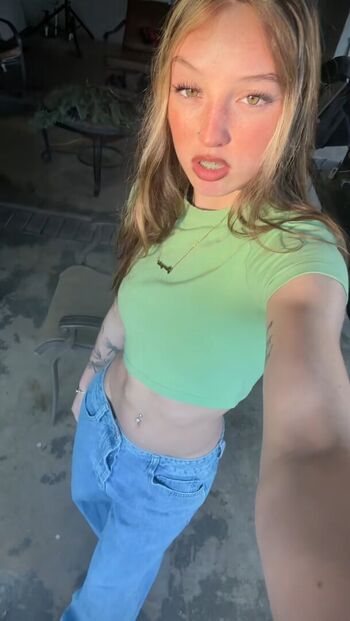 Full leaked Gbawls private onlyfans photo