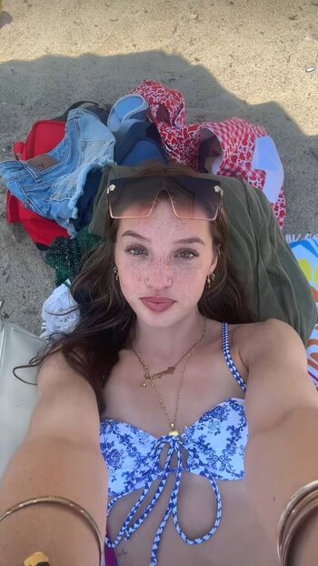 Full leaked Gbawls private onlyfans photo