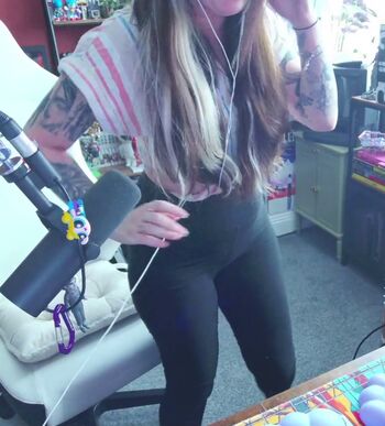 Full leaked Geestargames private onlyfans photo