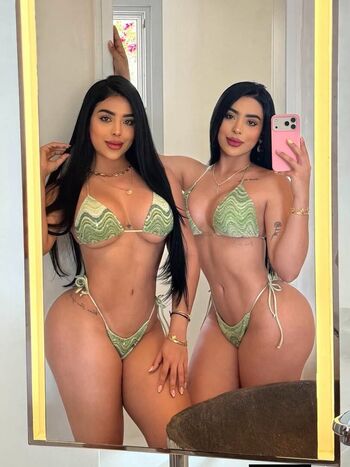 Full leaked Gemelas a bello private onlyfans photo
