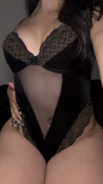 Full leaked Genesisxoluv private onlyfans photo