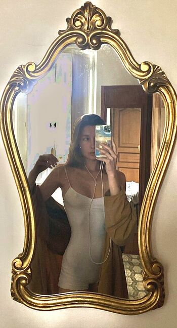 Full leaked Genevajuniper private onlyfans photo