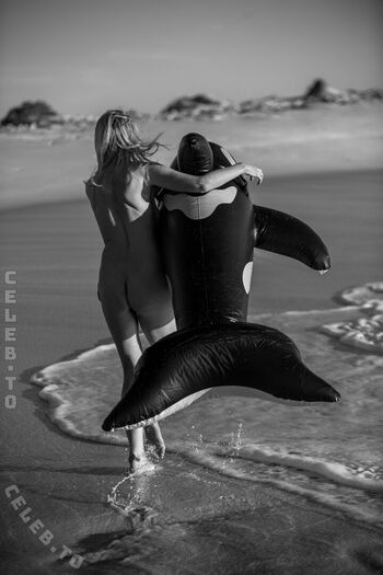 Full leaked Genevieve morton page private onlyfans photo