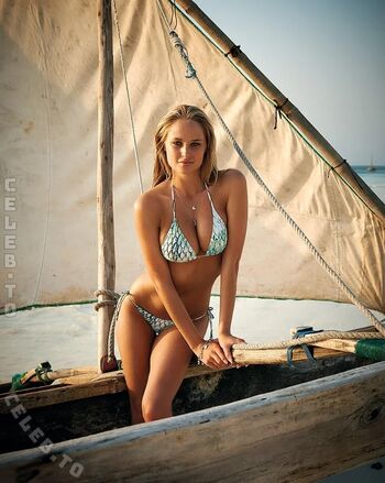 Full leaked Genevieve morton private onlyfans photo