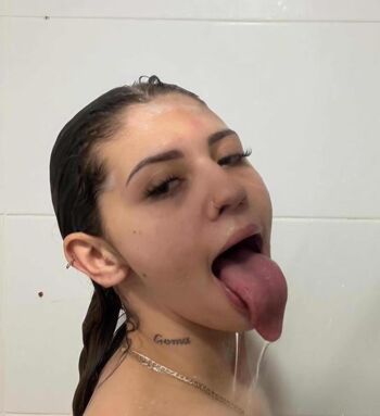 Full leaked Genibel baez private onlyfans photo