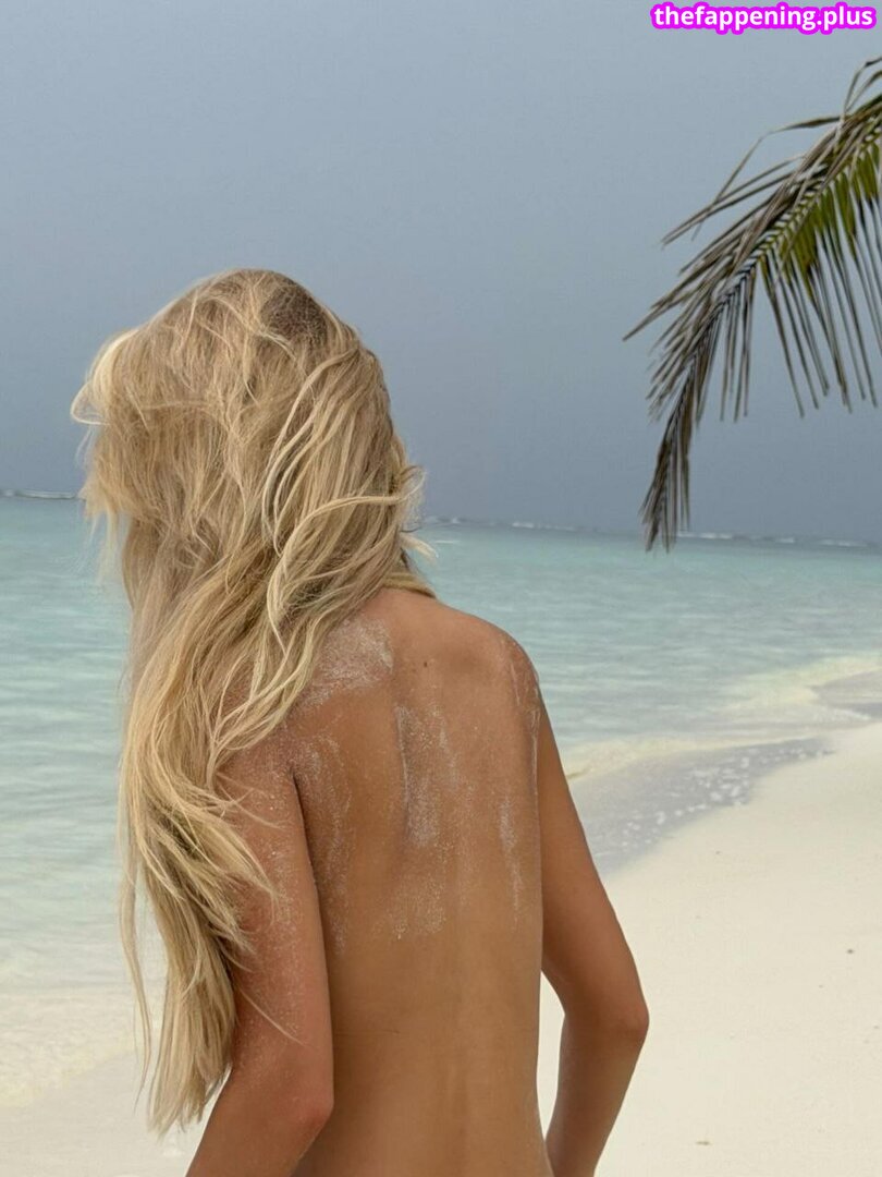 Elizaveta Stefanovna / Genlistef / jenandfreddie Φωτογραφία Γυμνών OnlyFans #55