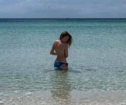 Full leaked Gennifer demey page private onlyfans photo