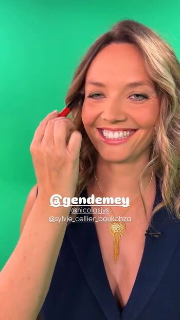 Full leaked Gennifer demey private onlyfans photo