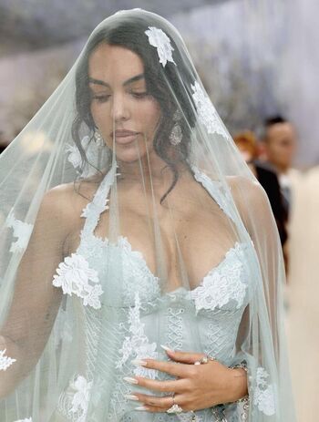 Full leaked Georgina rodriguez private onlyfans photo